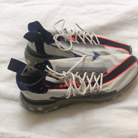 Nike react ISPA like new! - Picture 4 of 5